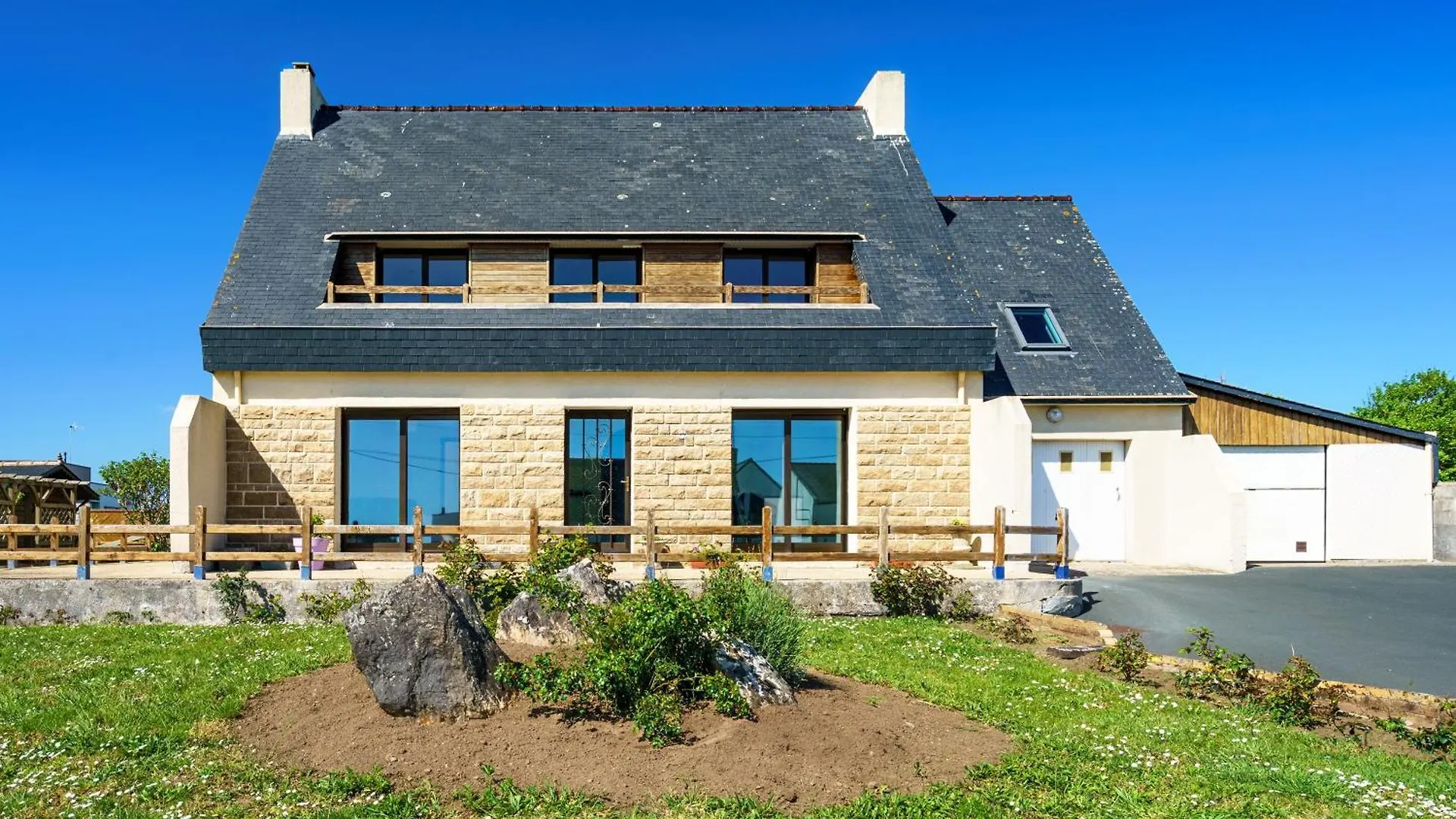 La Villa Des Vagues - Vue Mer Proche De La Plage Plozévet